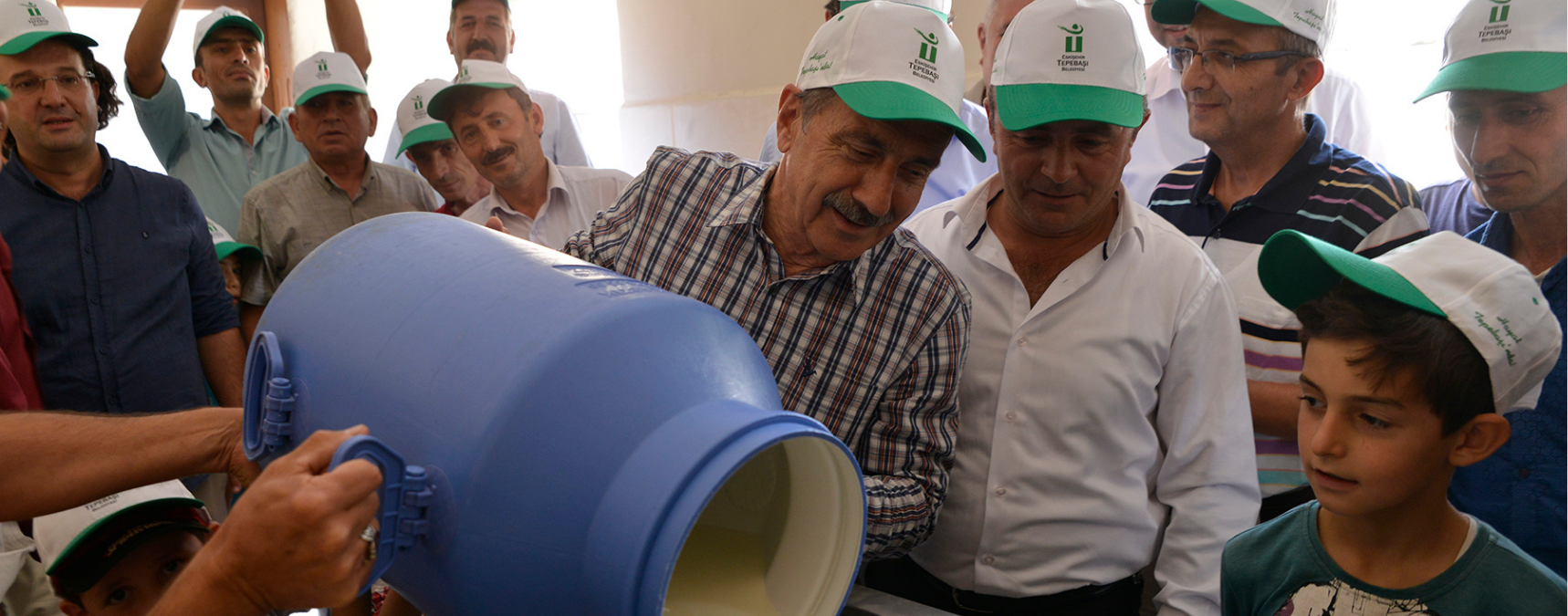 Süt Üretimini de Tüketimini de Destekliyoruz
